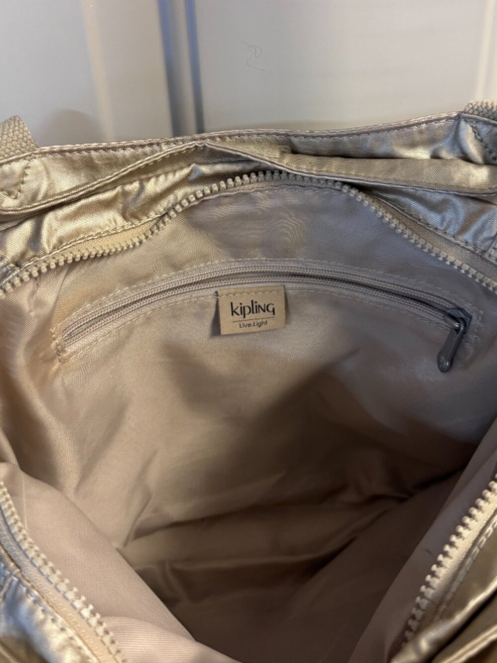 KIPLING FELIX LARGE METALLIC HANDBAG - Picture 13 of 16